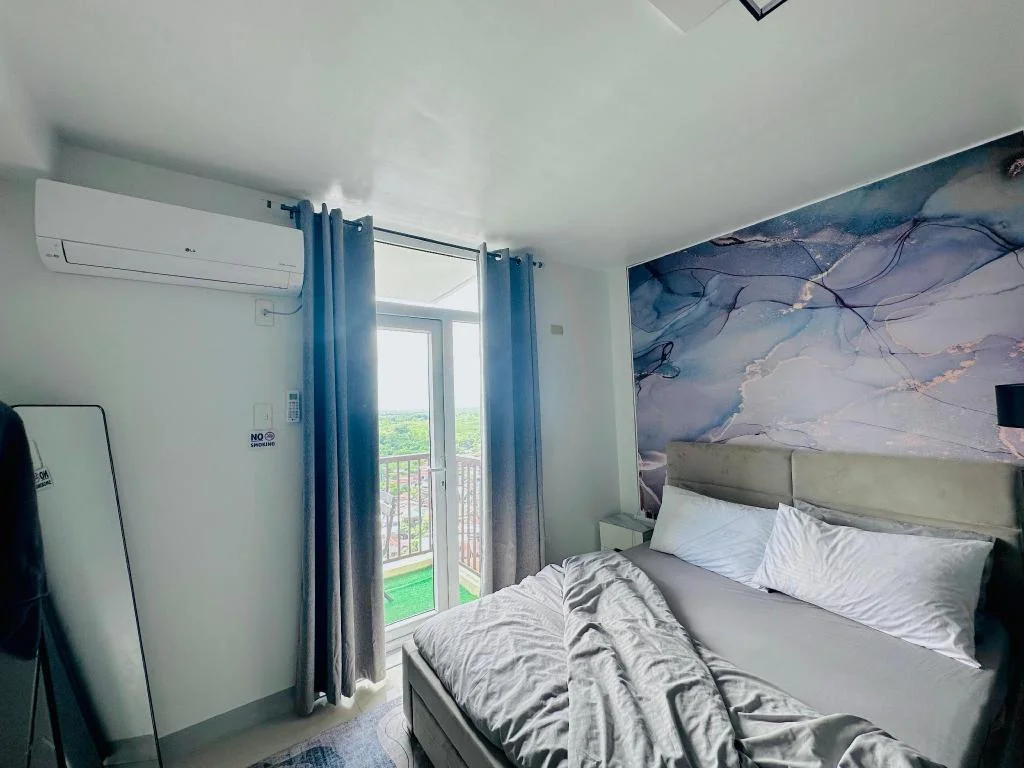 Affordable Condo | Fast Wifi | Near Airport