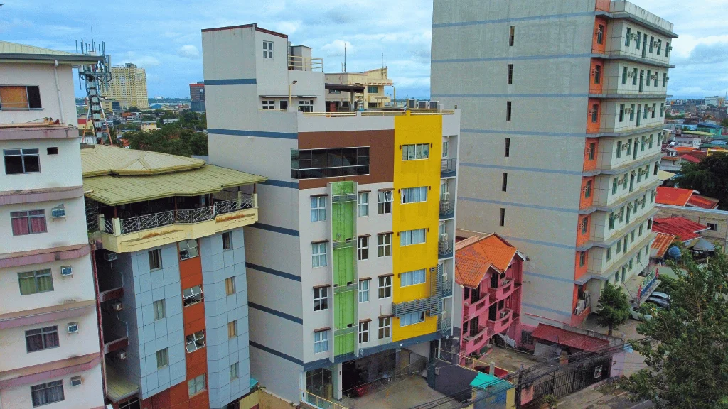 Almond Suites