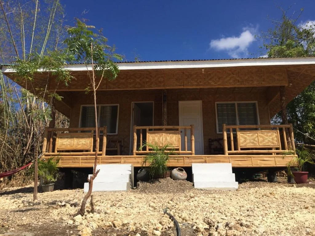 Batiancilas Native apartelle with AC