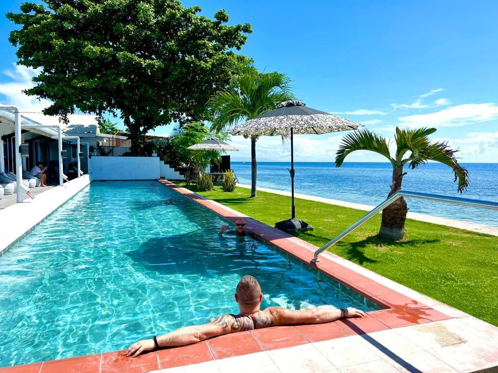 Beachhouse Poolside Room.