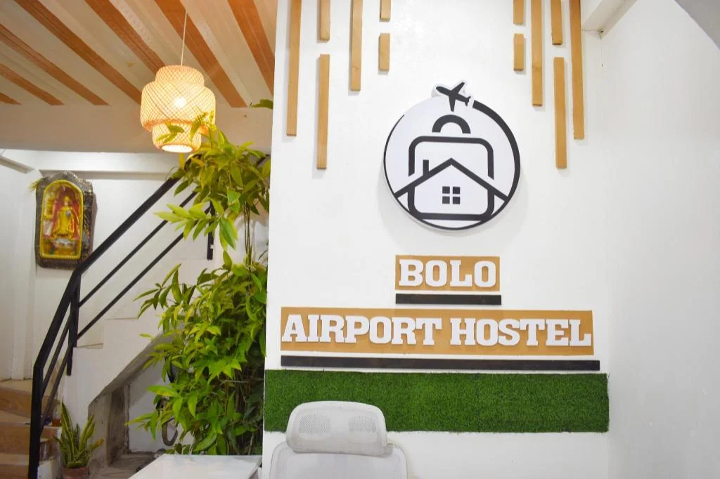 BOLO AIRPORT HOSTEL