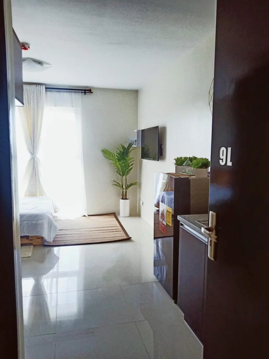 Budget Studio with wifi and access to pool and gym