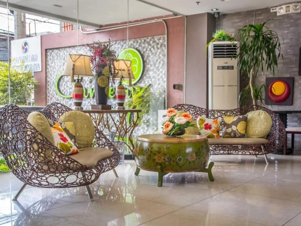 Canberry Hotel