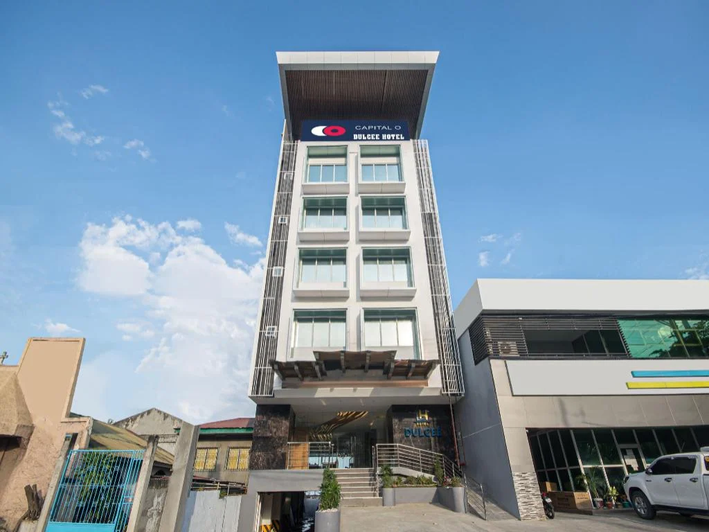 Capital O 614 Hotel Dulceé
