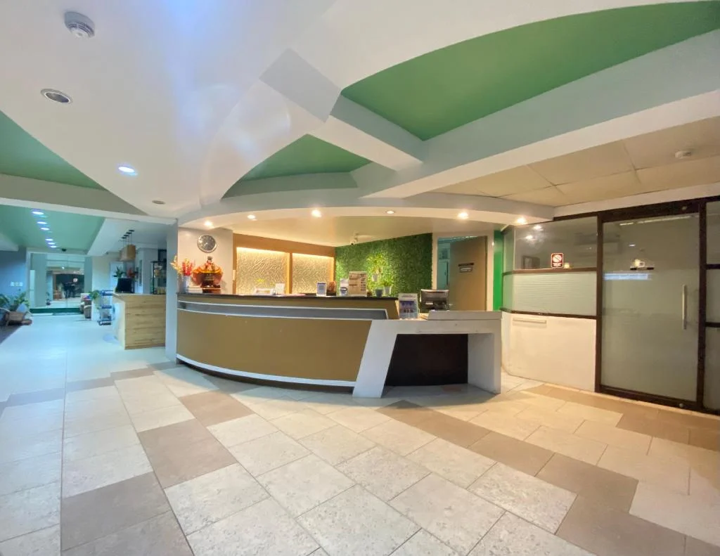 CEBU CENTURY PLAZA HOTEL 