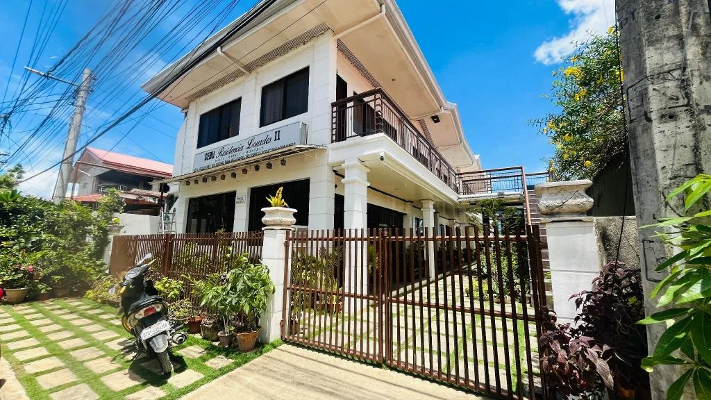 Cebu Residencia Lourdes