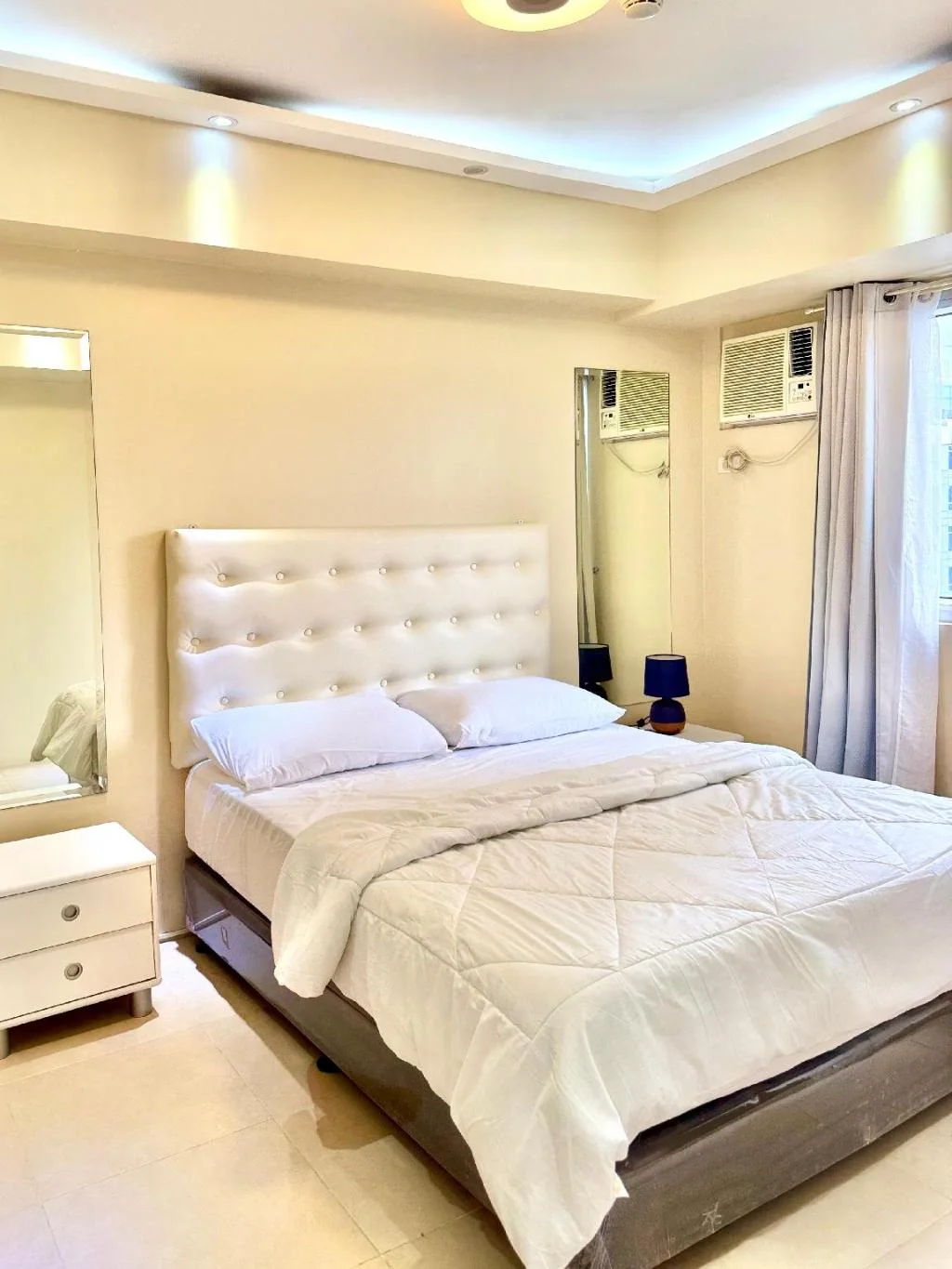 Classy & Stylish 1BR pool, wifi, smart tv