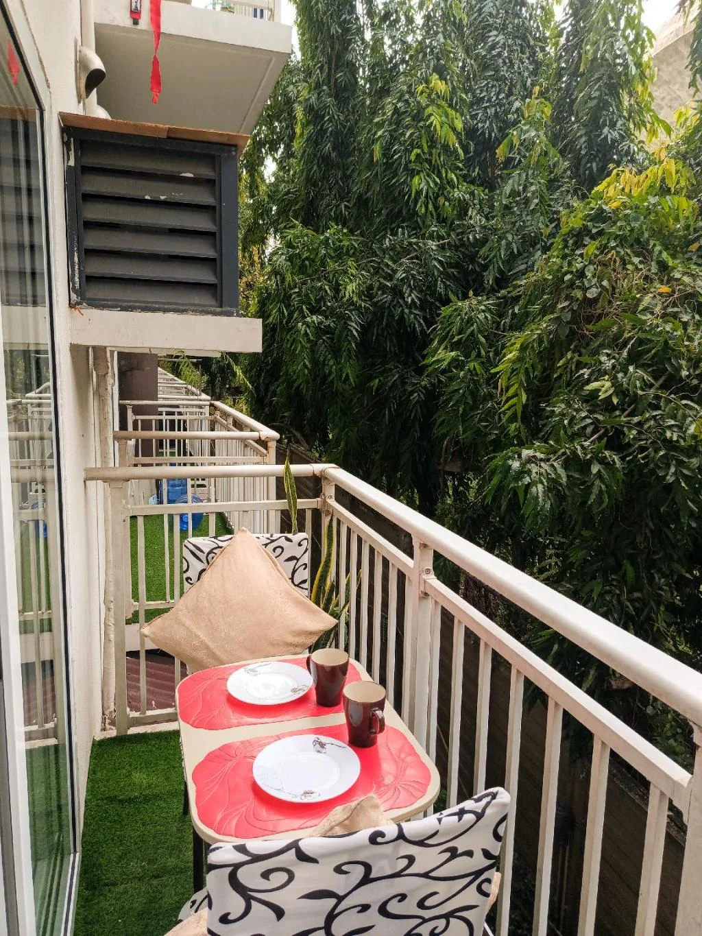 Closest Studio with Balcony from Cebu Airport