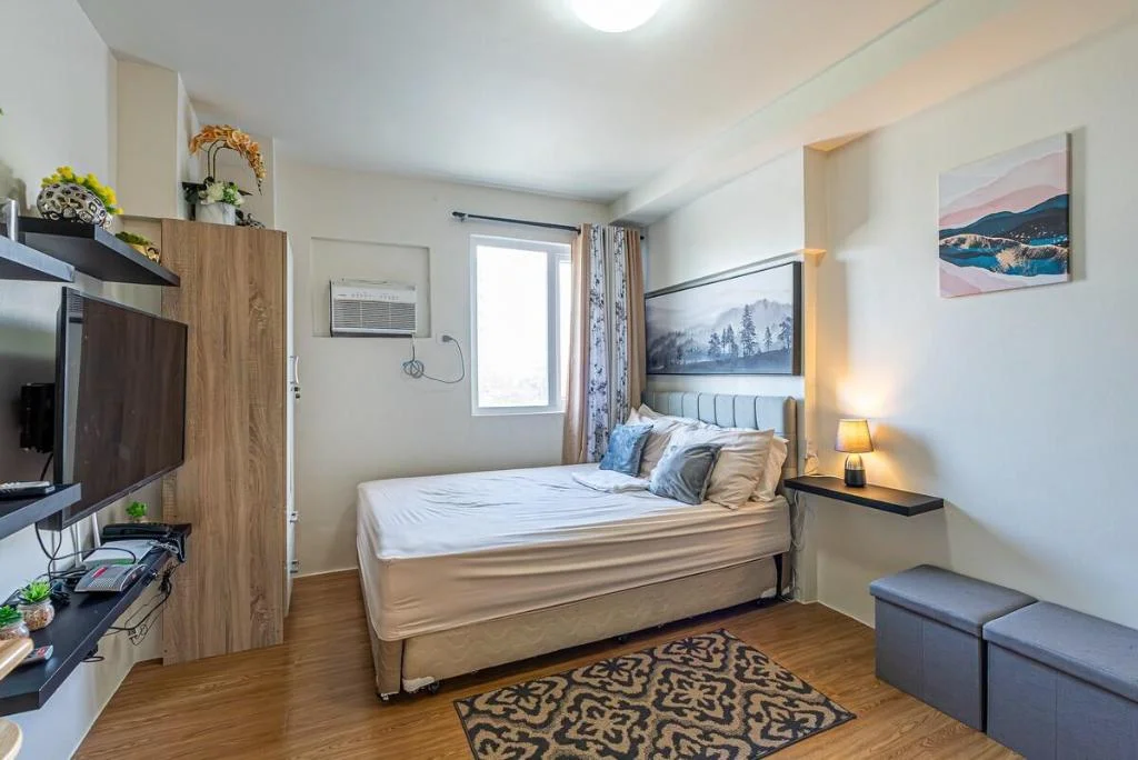 Condo • WIFI up to 100mbps • Pool • Netflix&Chill