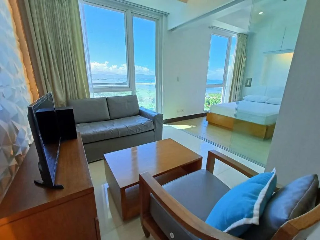 Cozy 1BR condo for hosted by Sophia【8NT C4-16E】