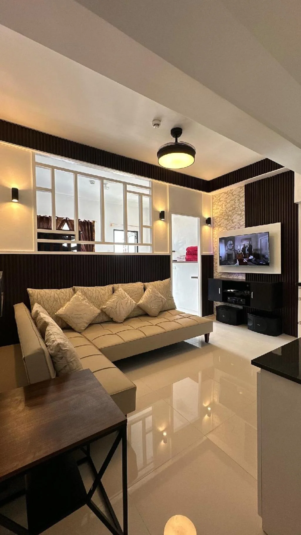 Cozy & Insta-worthy Unit @ Royal Oceancrest Mactan