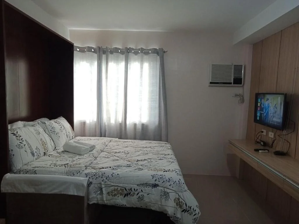 Cozy33 The Persimmon Studio, Near Airport, SM, Ayala, Cebu Business Park, Cebu IT Park