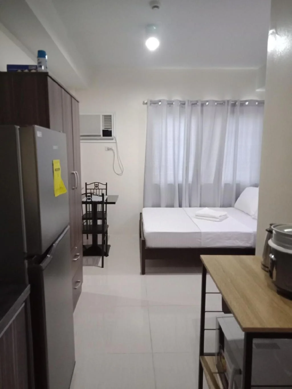 Cozy35 The Persimmon Studio, Near Airport, SM, Ayala, Cebu Business Park, Cebu IT Park
