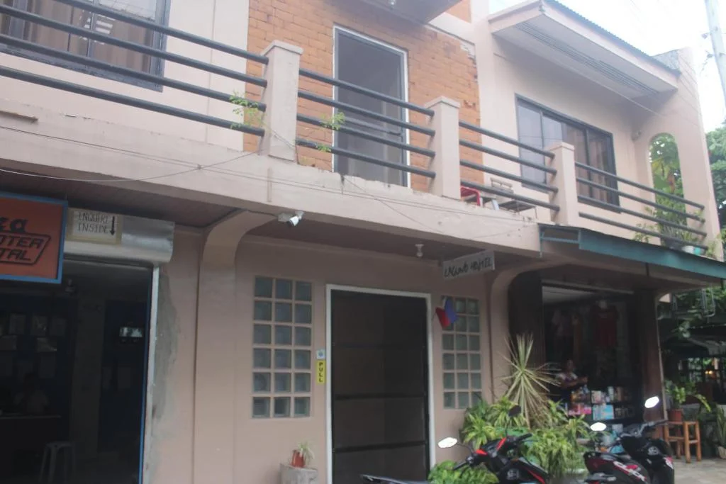 Laguno Bed And Breakfast Hostel