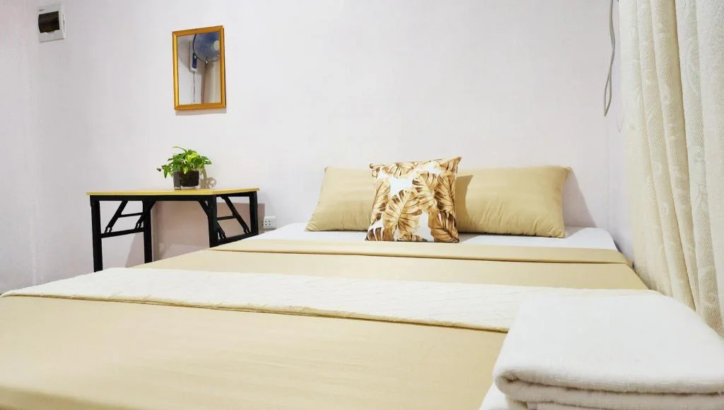 Laidback studio unit near Kota Beach w/ fast WiFi 