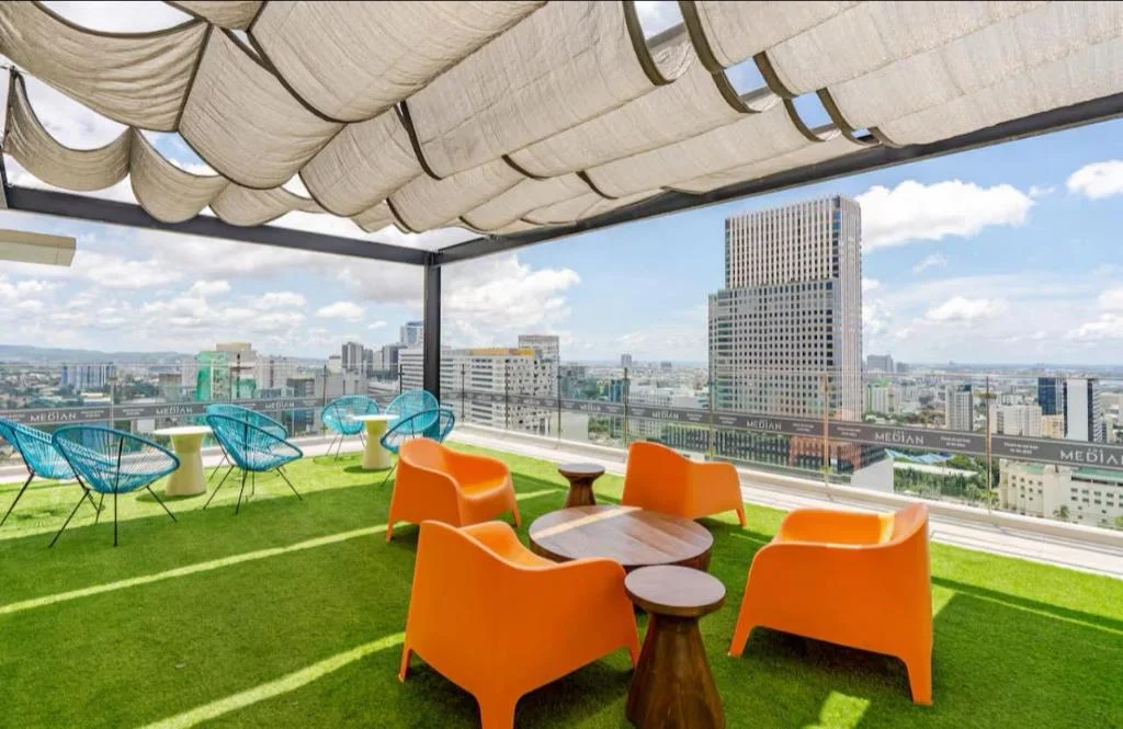 Moon Penthouse