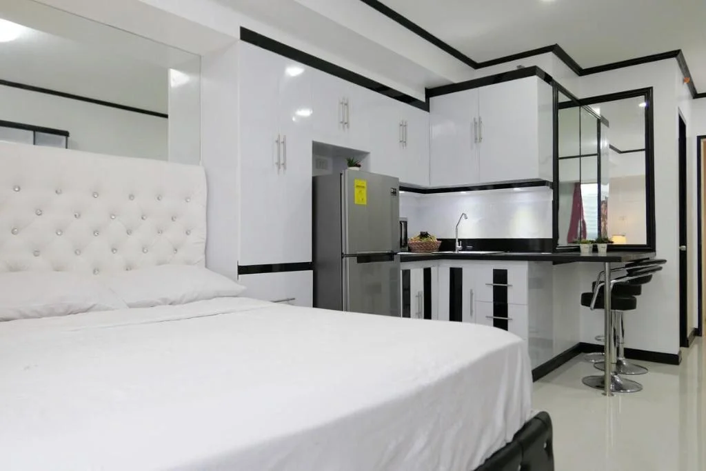 Panorama Studio 21F | Netflix 4k - Avida IT Park