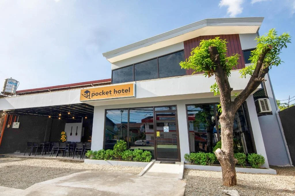 Pocket Hotel Bunks and Breakfast