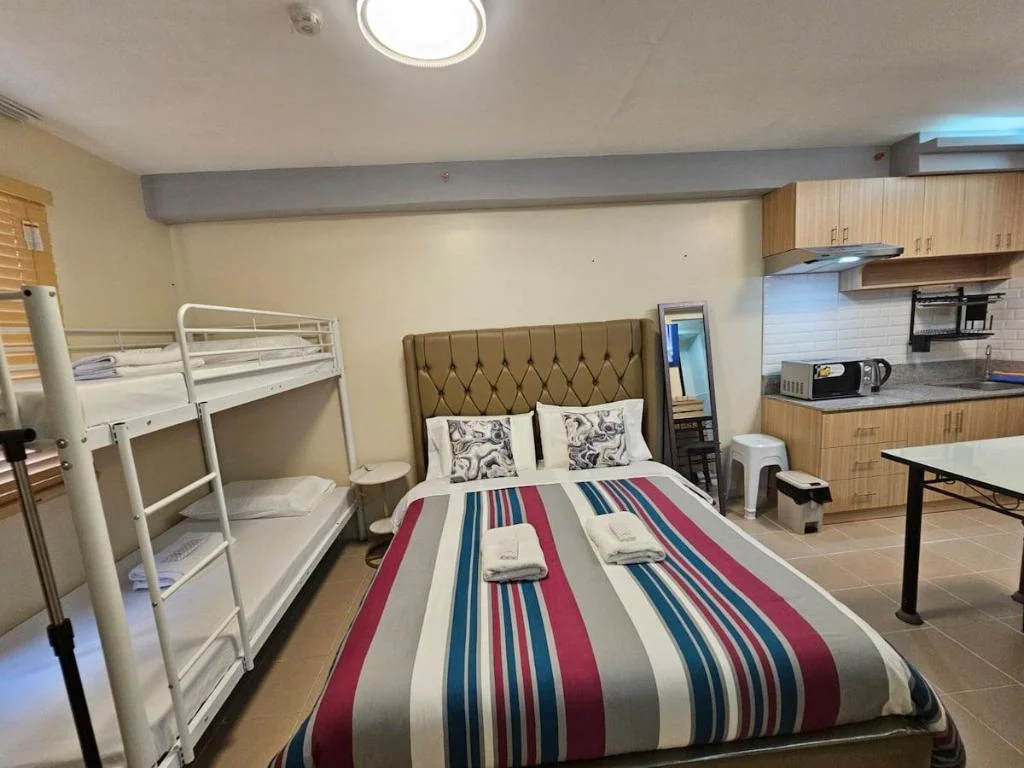 Primerose Manor near Airport, Beaches and Malls