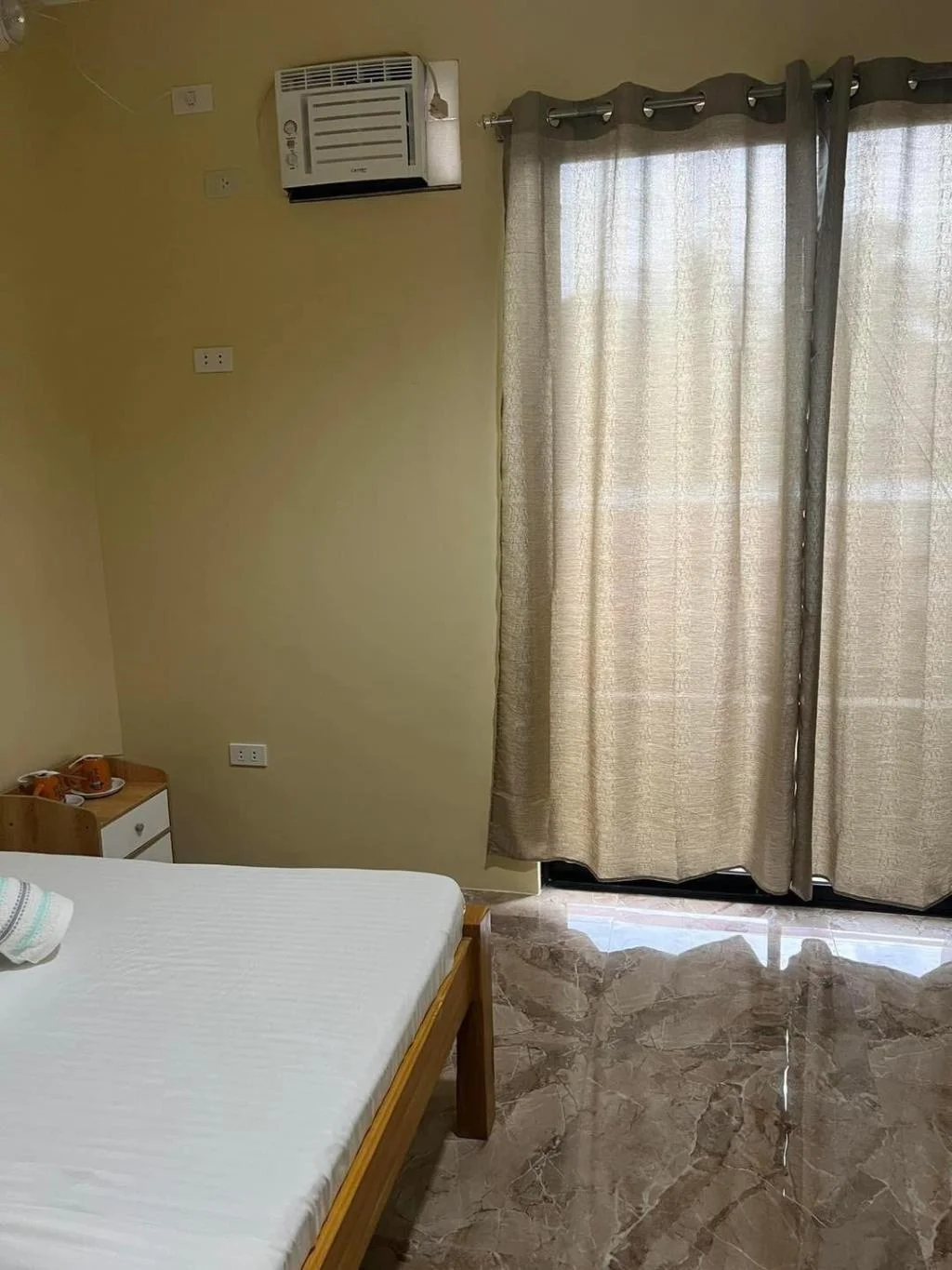 Seamed Guest House - Couple room