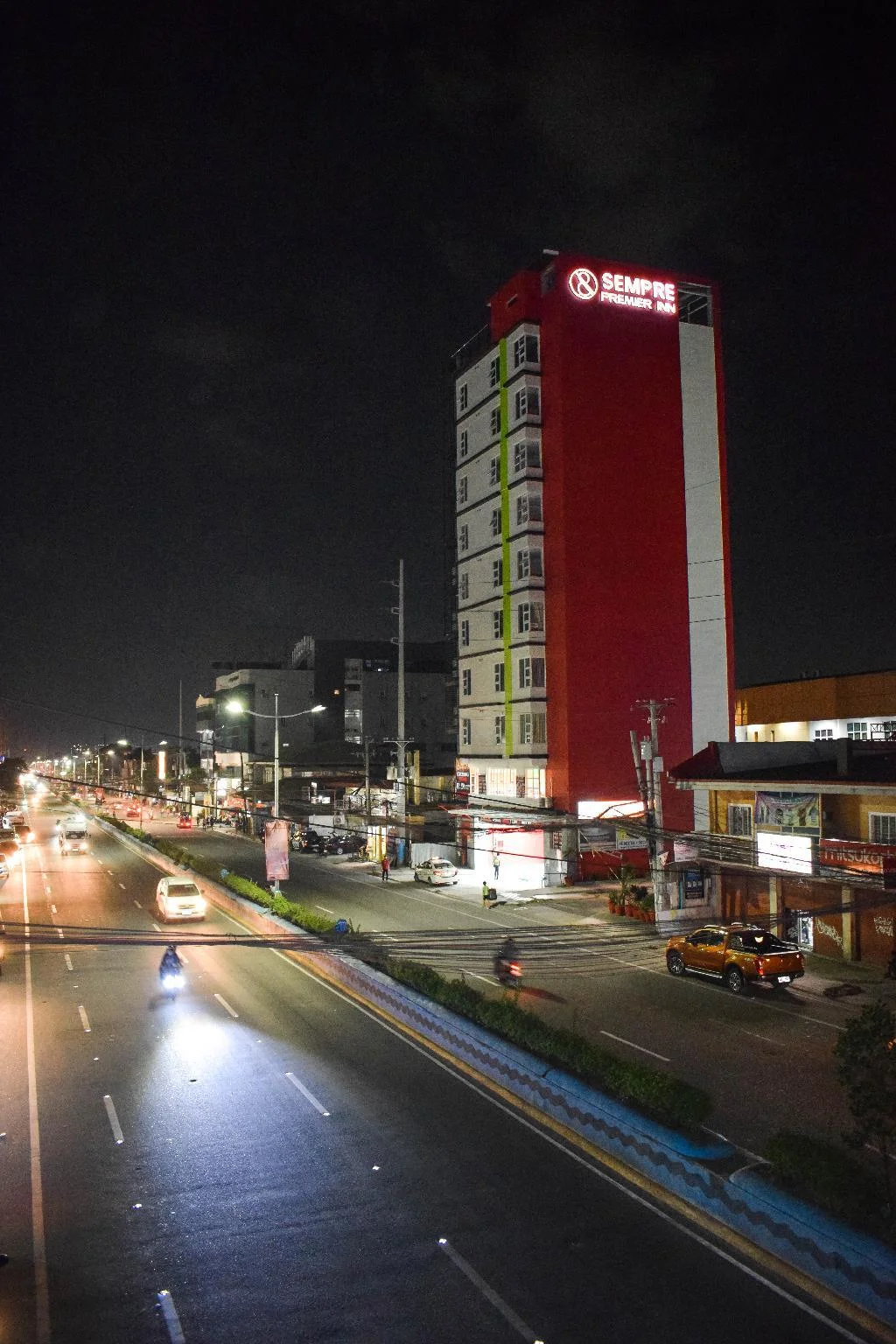 Sempre Premier Inn Mactan Airport Hotel