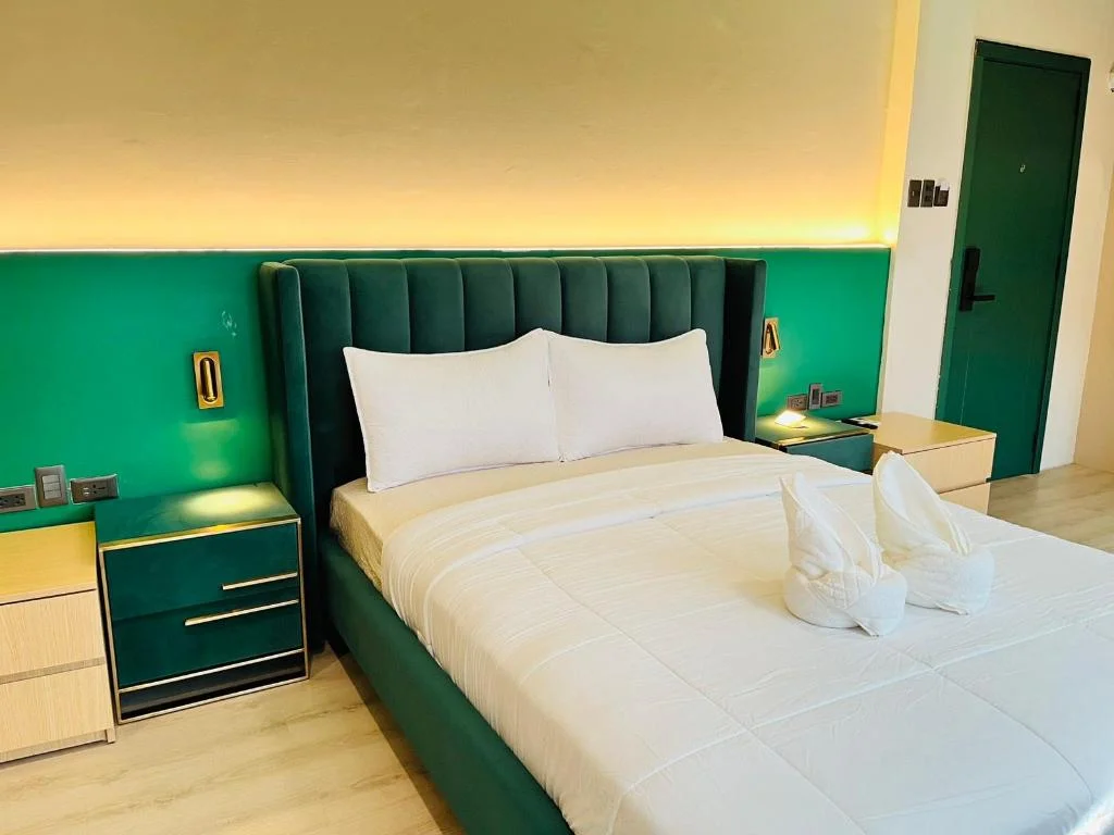 Shamrock Hotel