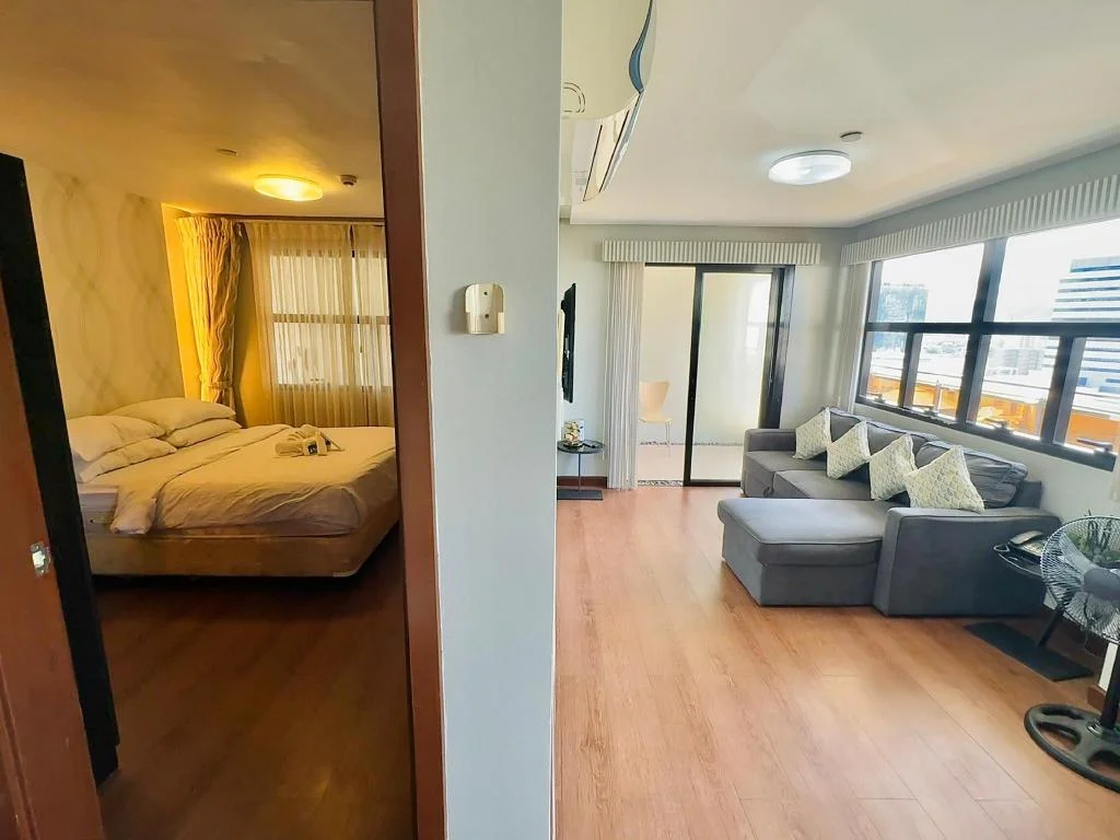 Spacious 1-Bedroom AppleOne Equicom Ayala
