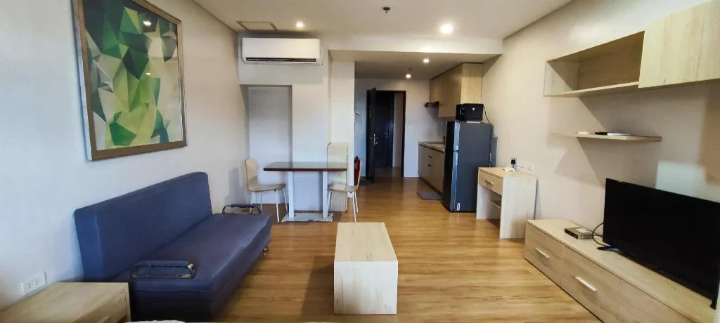 Staycation Condo near SM Cebu (40sqm)